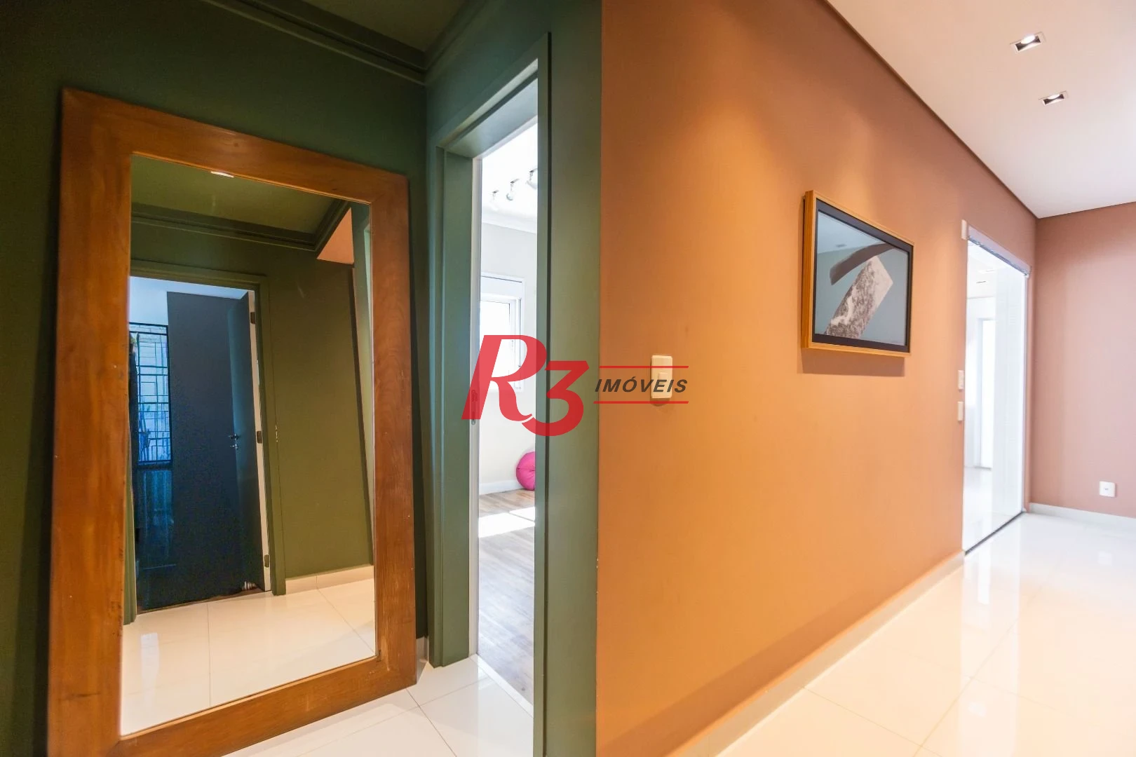 Apartamento com 3 dormitórios à venda, 155 m² por R$ 2.759.000,00 - Ponta da Praia - Santos/SP