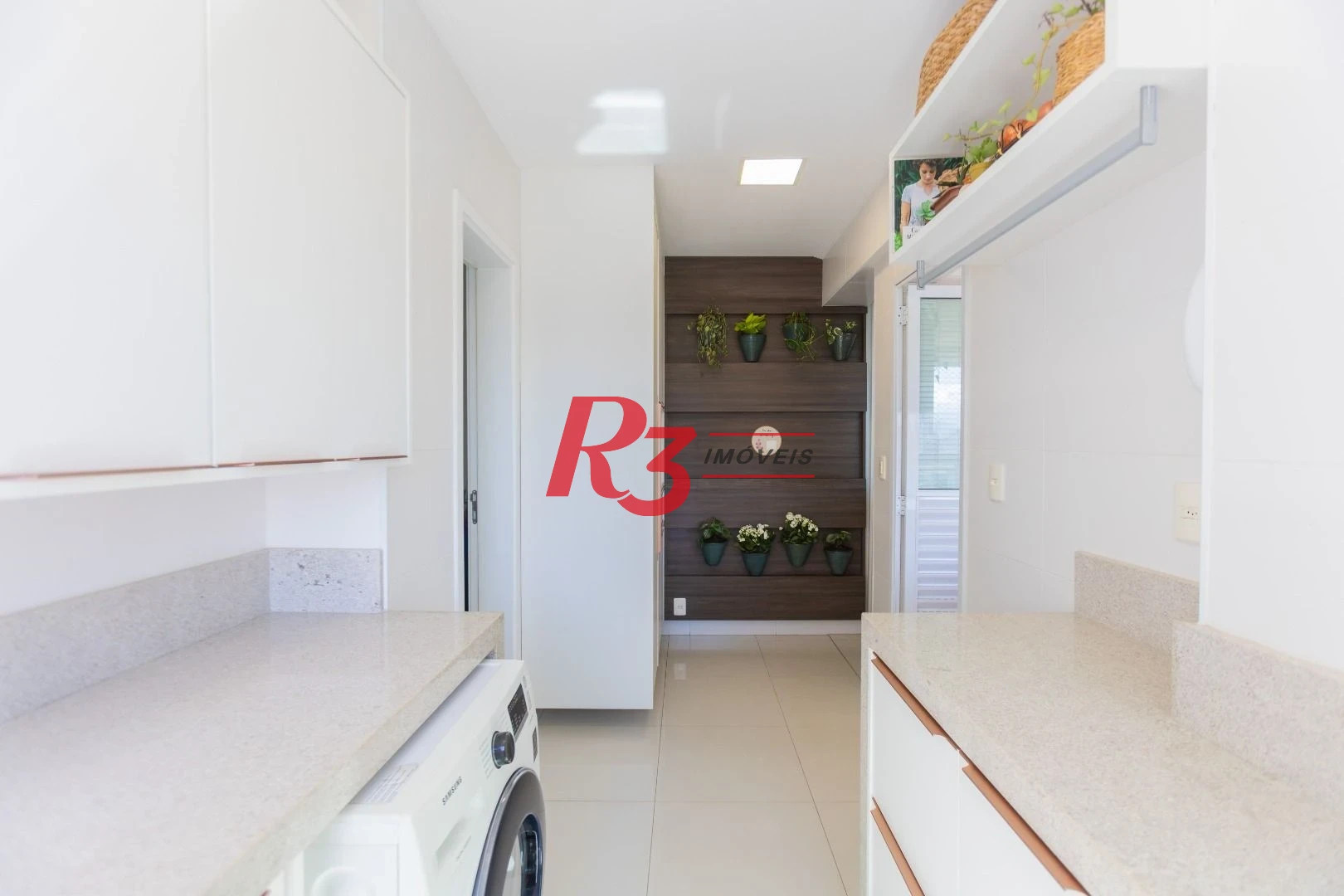 Apartamento com 3 dormitórios à venda, 155 m² por R$ 2.759.000,00 - Ponta da Praia - Santos/SP