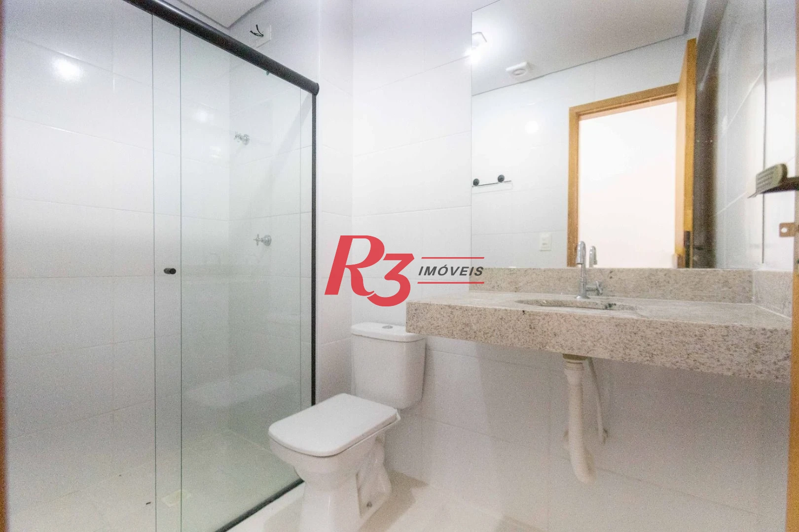 Apartamento com 2 dormitórios à venda, 61 m² por R$ 540.000,00 - Macuco - Santos/SP