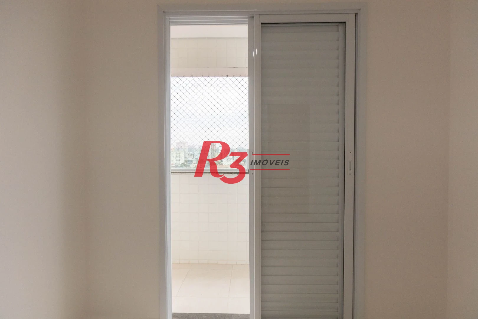Apartamento com 2 dormitórios à venda, 61 m² por R$ 540.000,00 - Macuco - Santos/SP