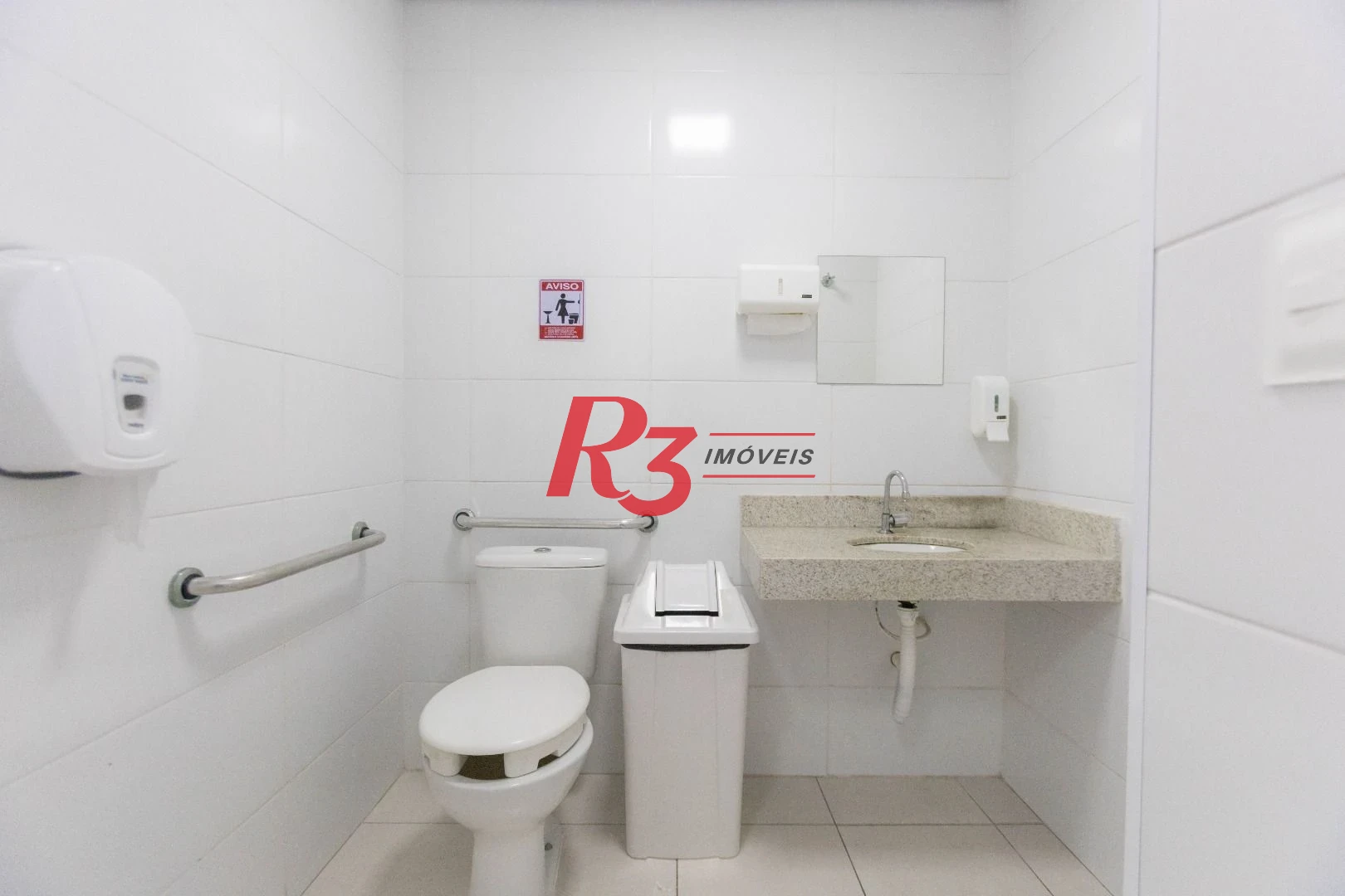 Apartamento com 2 dormitórios à venda, 61 m² por R$ 540.000,00 - Macuco - Santos/SP
