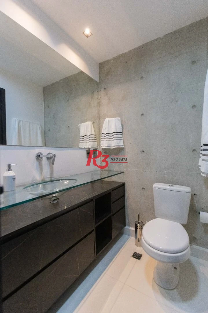 Apartamento com 2 dormitórios à venda, 72 m² por R$ 1.030.000,00 - Embaré - Santos/SP