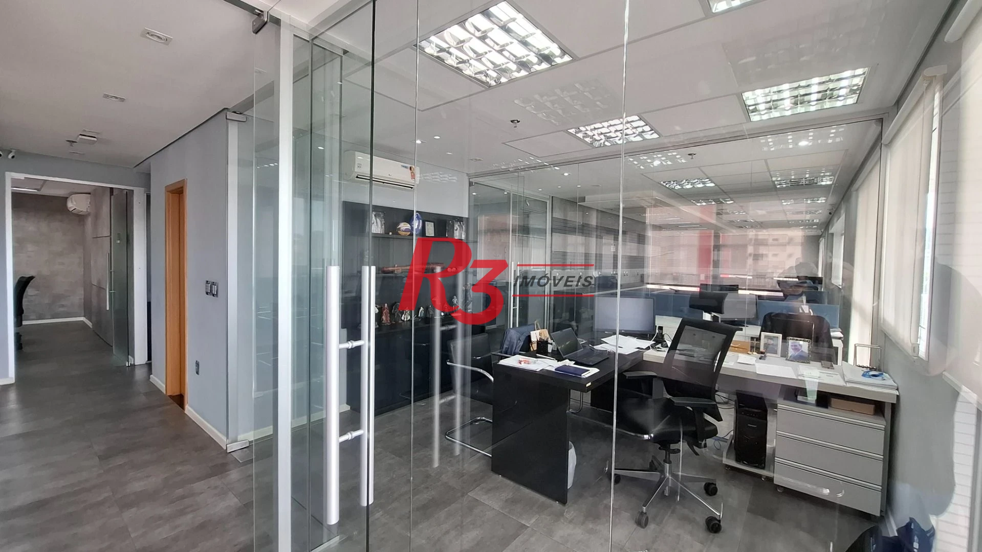 Sala (meia laje) à venda, 340 m² PORTEIRA FECHADA por R$ 4.000.000 - Vila Matias - Santos/SP