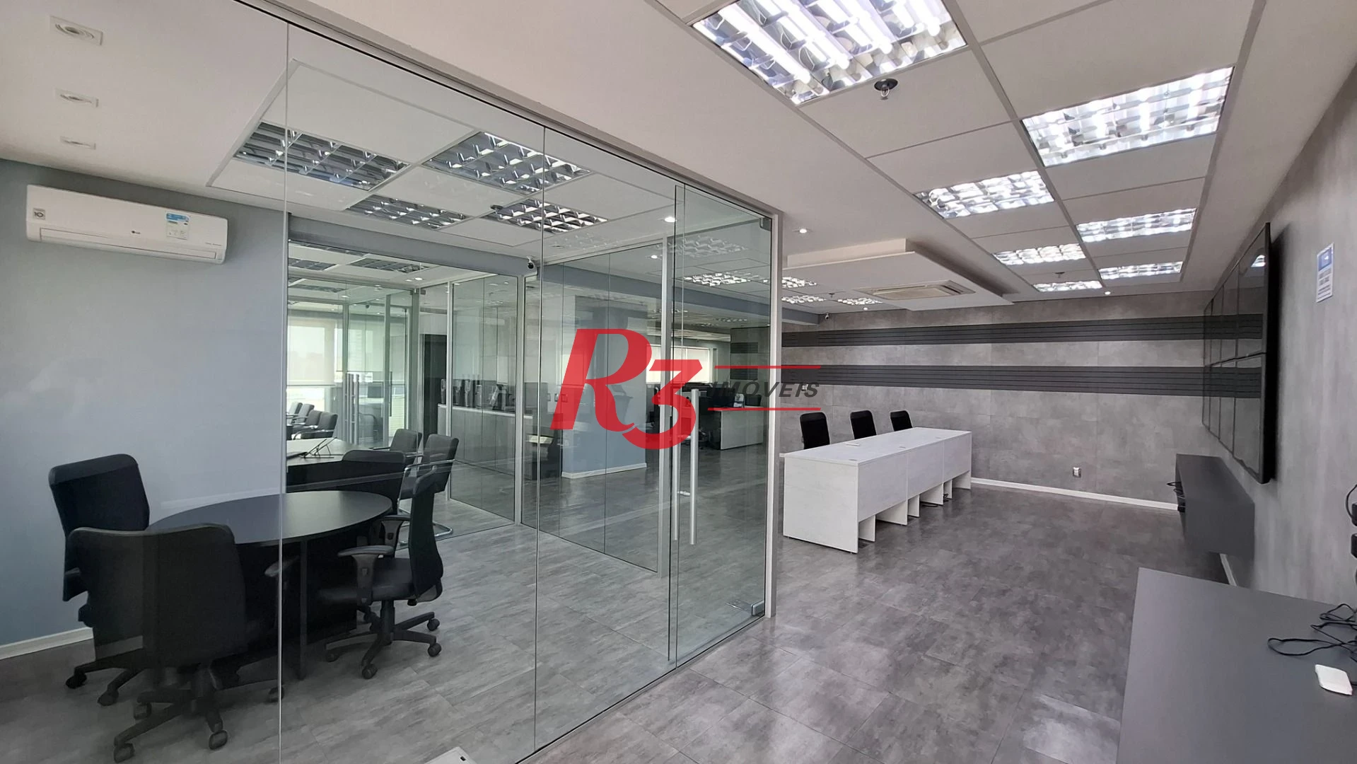 Sala (meia laje) à venda, 340 m² PORTEIRA FECHADA por R$ 4.000.000 - Vila Matias - Santos/SP
