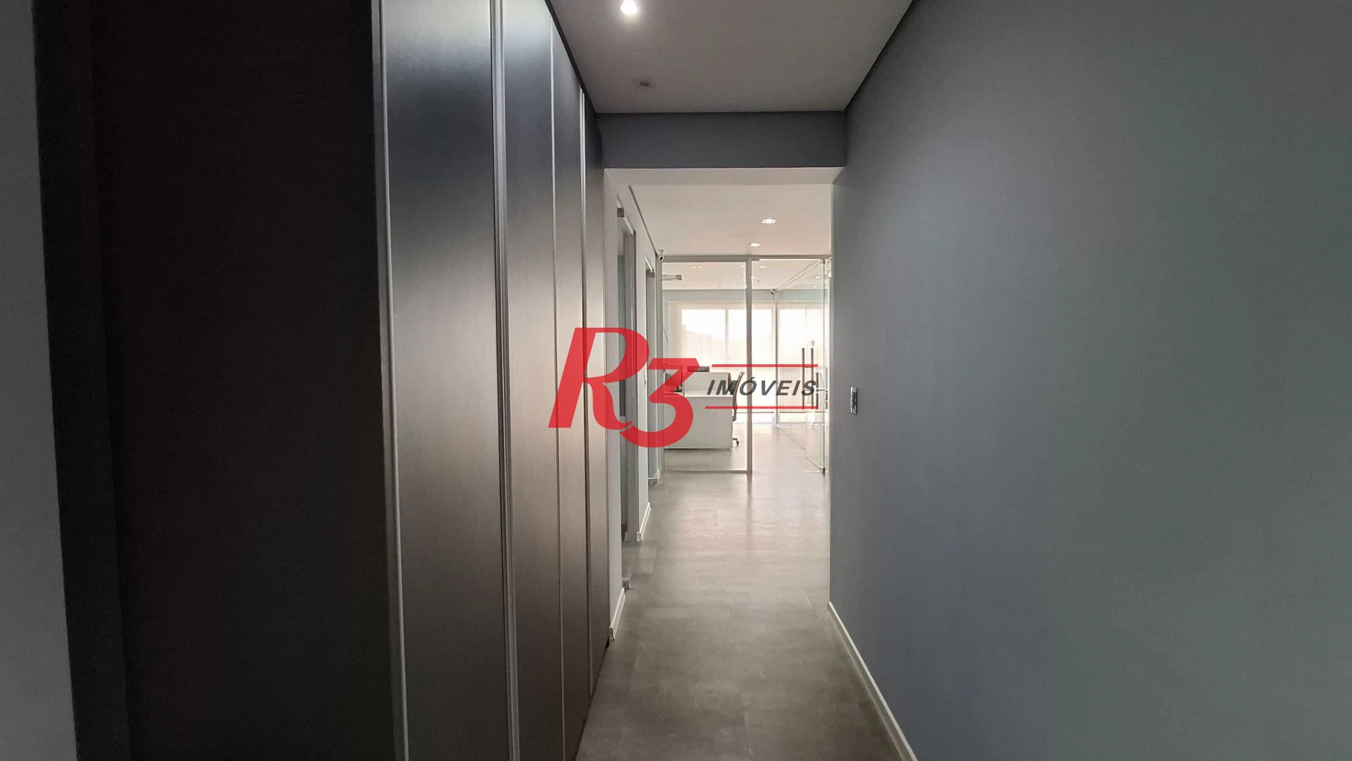 Sala (meia laje) à venda, 340 m² PORTEIRA FECHADA por R$ 4.000.000 - Vila Matias - Santos/SP