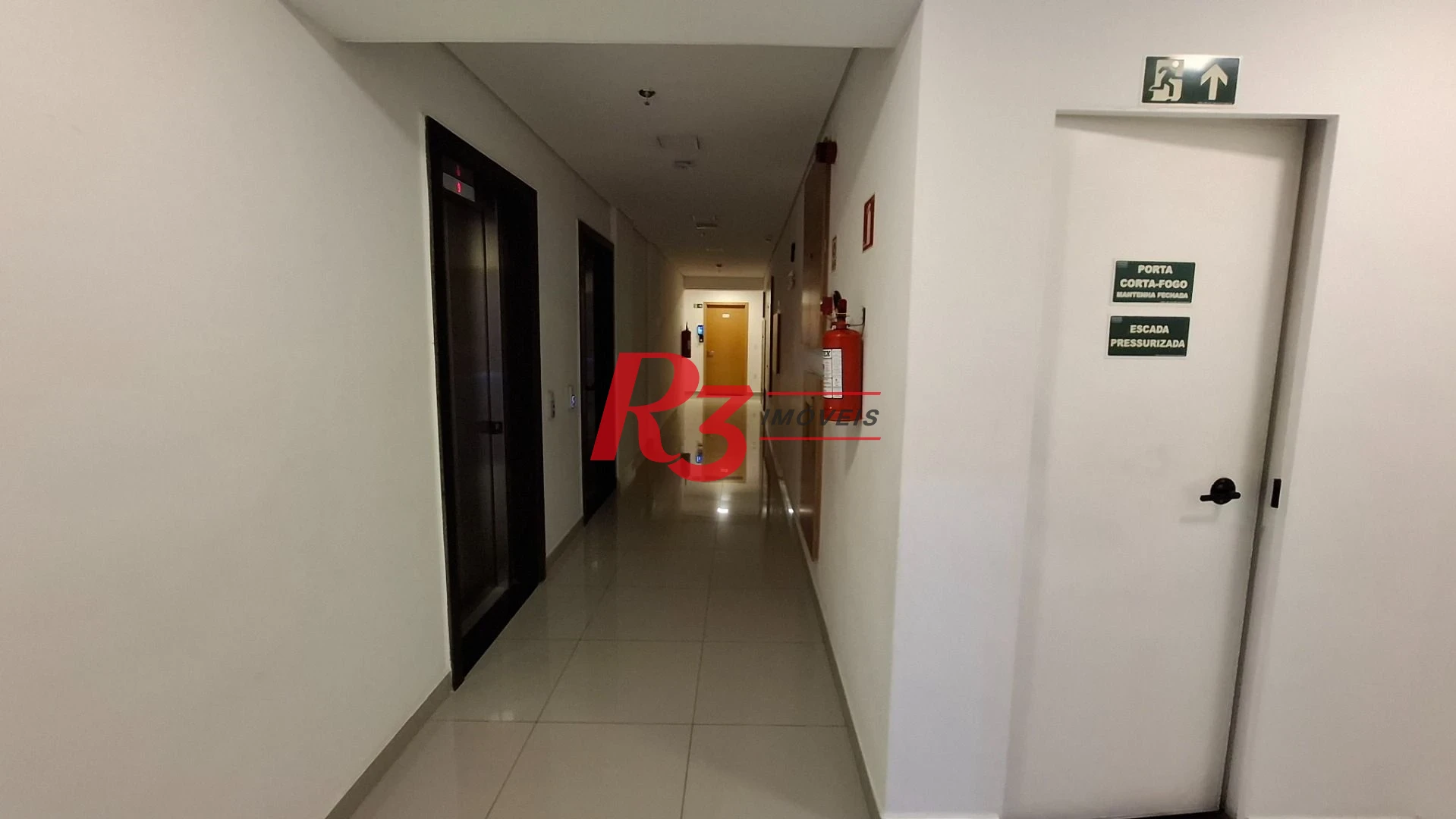 Sala (meia laje) à venda, 340 m² PORTEIRA FECHADA por R$ 4.000.000 - Vila Matias - Santos/SP
