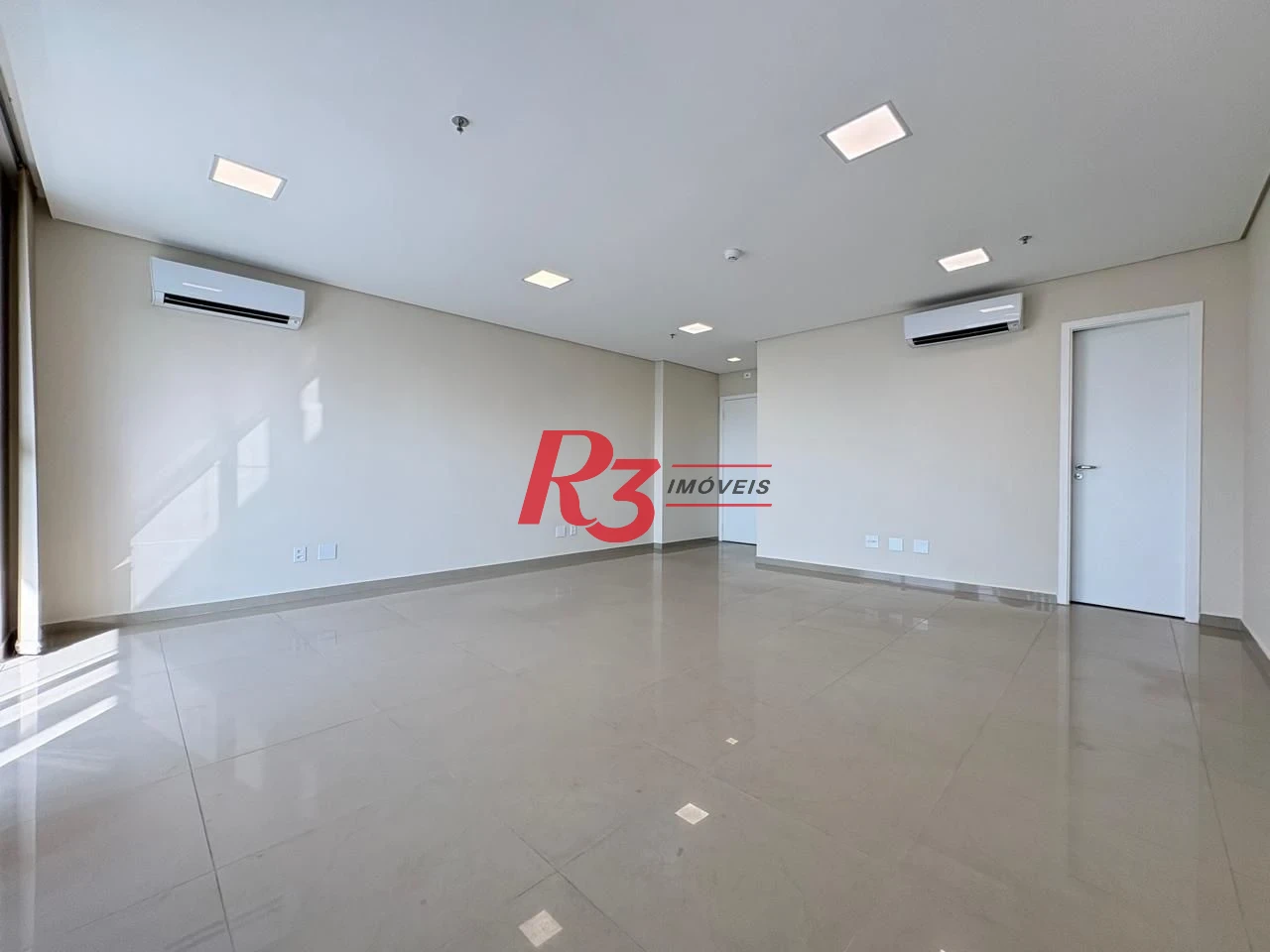 Sala para alugar, 45 m² por R$ 4.700,02/mês - Boqueirão - Santos/SP
