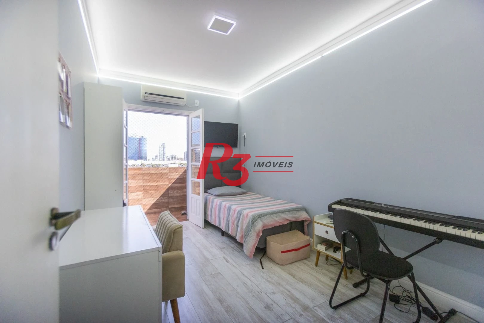 Apartamento com 3 dormitórios à venda, 120 m² por R$ 1.064.000,00 - Embaré - Santos/SP