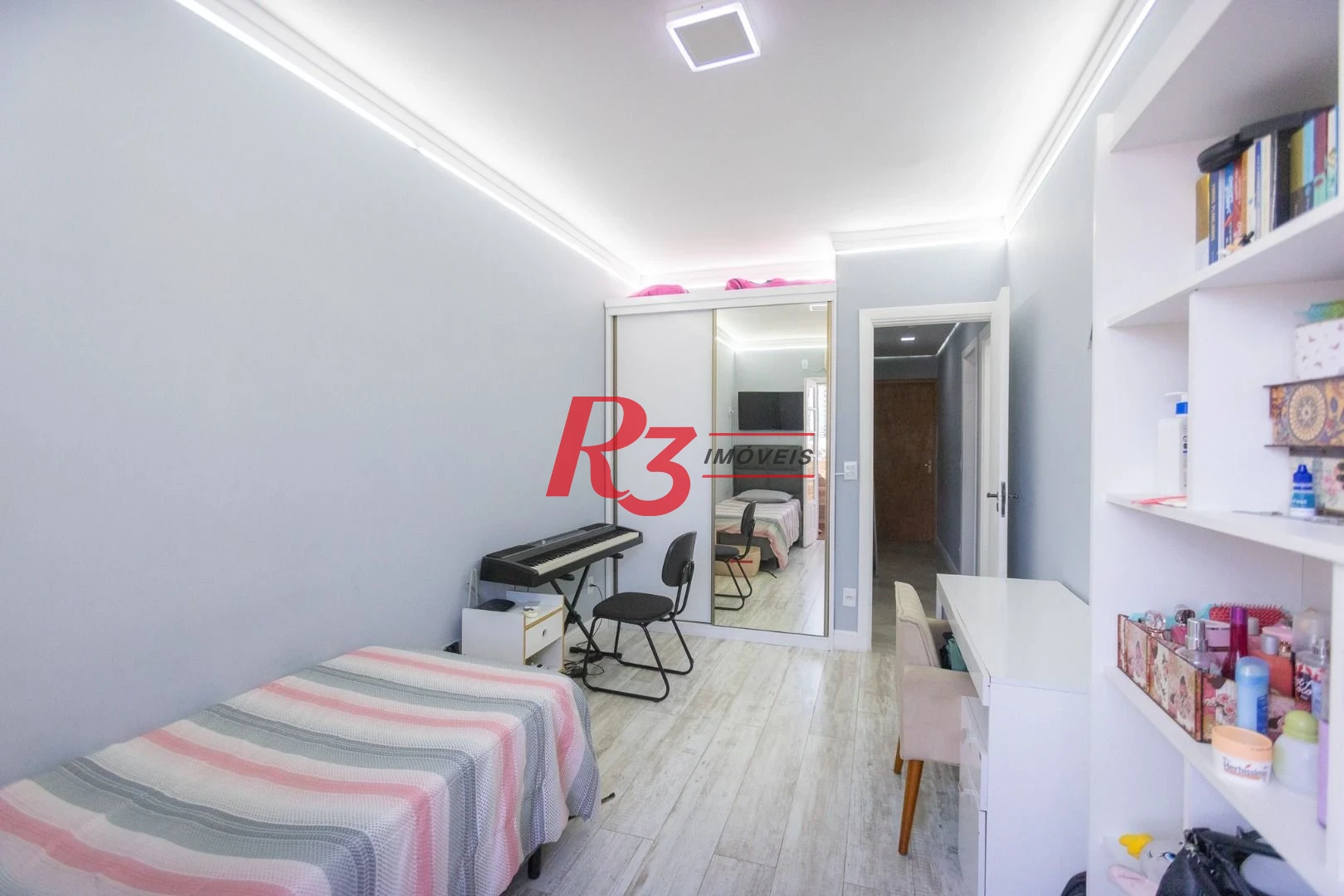 Apartamento com 3 dormitórios à venda, 120 m² por R$ 1.064.000,00 - Embaré - Santos/SP