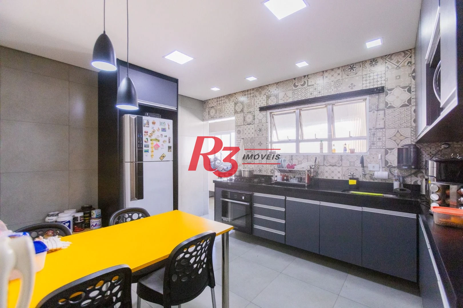 Apartamento com 3 dormitórios à venda, 120 m² por R$ 1.064.000,00 - Embaré - Santos/SP