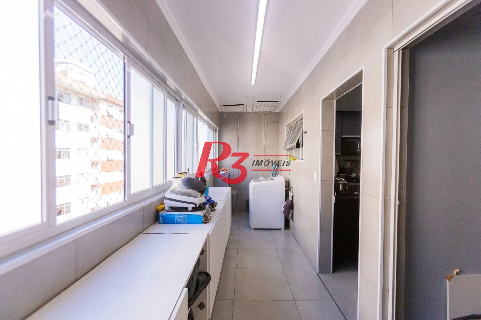 Apartamento com 3 dormitórios à venda, 120 m² por R$ 1.064.000,00 - Embaré - Santos/SP