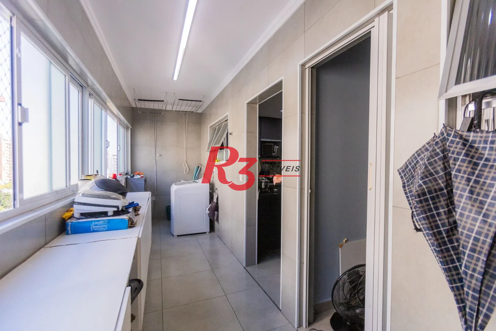 Apartamento com 3 dormitórios à venda, 120 m² por R$ 1.064.000,00 - Embaré - Santos/SP