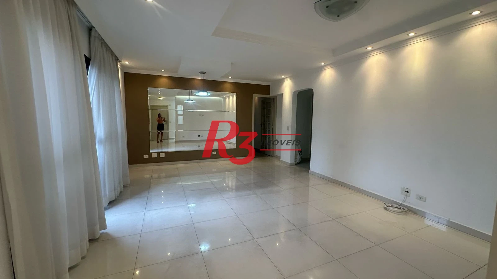 Apartamento com 3 dormitórios à venda, 141 m² por R$ 1.250.000,00 - Pompéia - Santos/SP