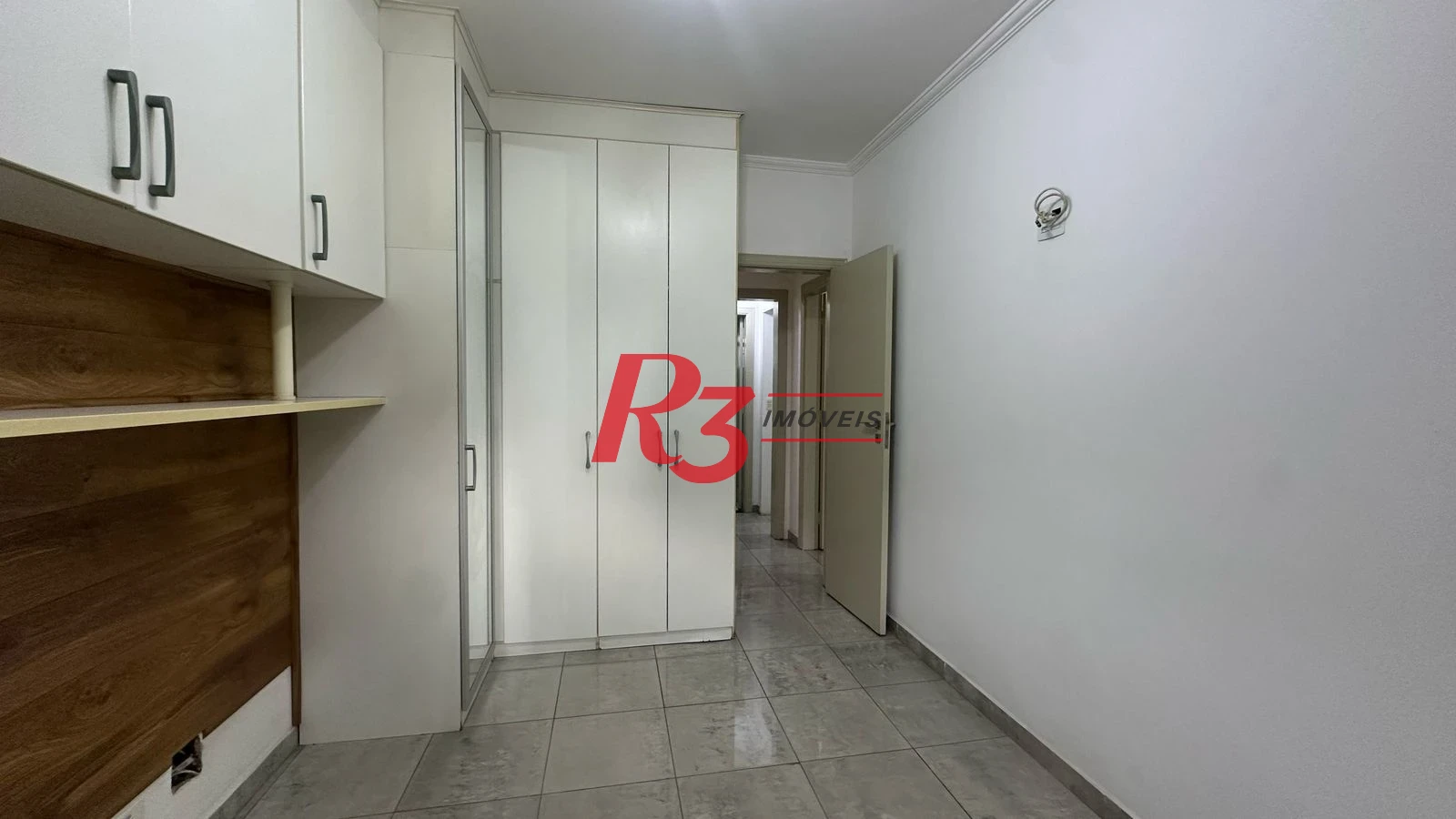 Apartamento com 3 dormitórios à venda, 141 m² por R$ 1.250.000,00 - Pompéia - Santos/SP