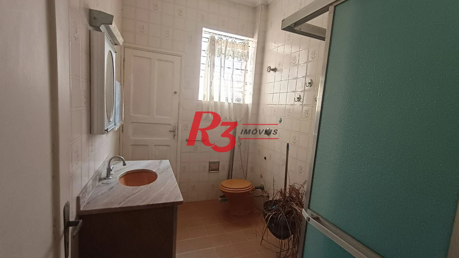 Casa com 2 dormitórios à venda, 120 m² por R$ 500.000,00 - Vila Valença - São Vicente/SP