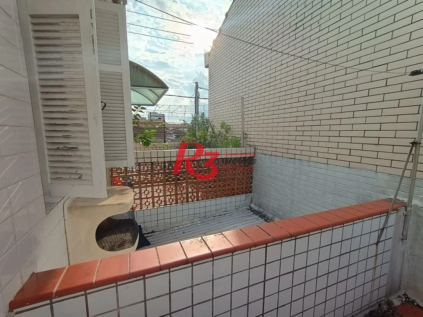Casa com 2 dormitórios à venda, 120 m² por R$ 500.000,00 - Vila Valença - São Vicente/SP