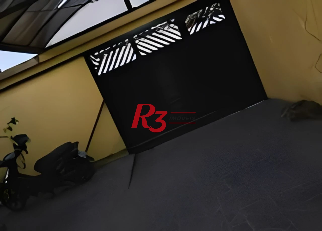 Casa com 2 dormitórios à venda, 180 m² por R$ 480.000,00 - Rádio Club - Santos/SP
