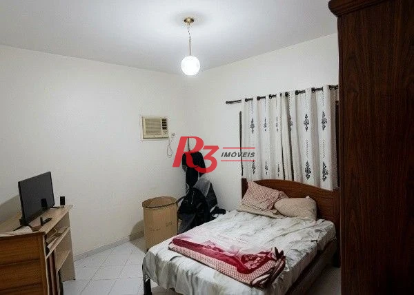 Casa com 2 dormitórios à venda, 180 m² por R$ 480.000,00 - Rádio Club - Santos/SP