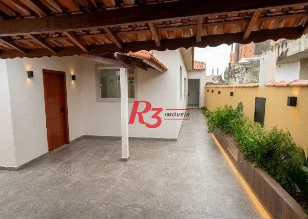 Casa com 2 dormitórios à venda, 180 m² por R$ 480.000,00 - Rádio Club - Santos/SP