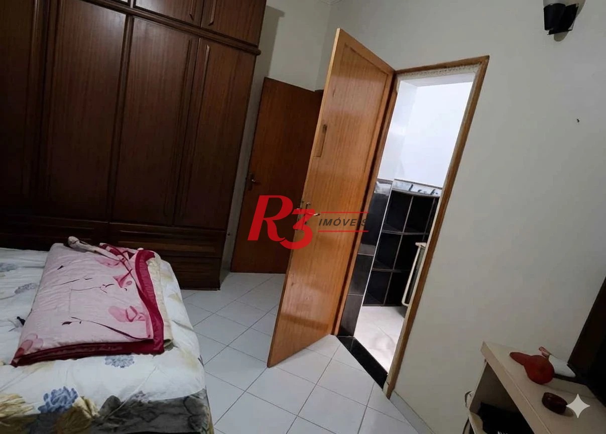 Casa com 2 dormitórios à venda, 180 m² por R$ 480.000,00 - Rádio Club - Santos/SP