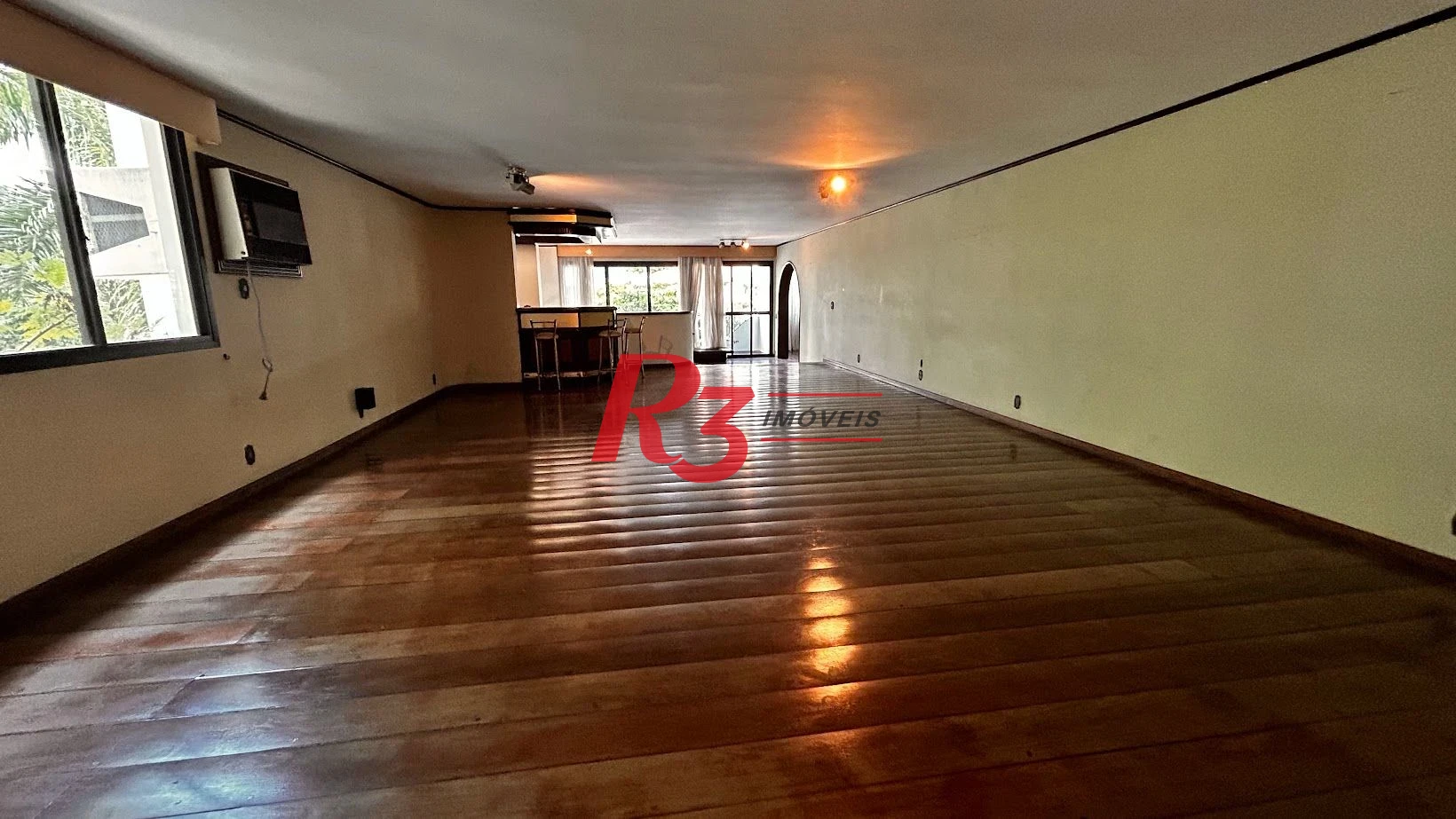 Apartamento com 4 dormitórios à venda, 445 m² por R$ 4.700.000,00 - Boqueirão - Santos/SP