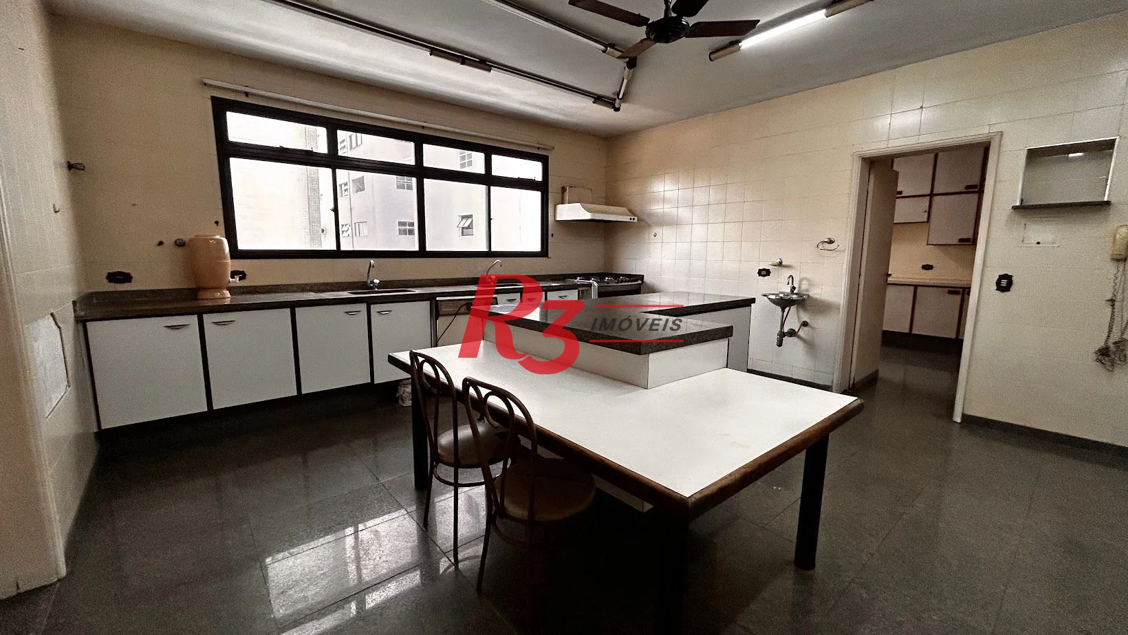 Apartamento com 4 dormitórios à venda, 445 m² por R$ 4.700.000,00 - Boqueirão - Santos/SP