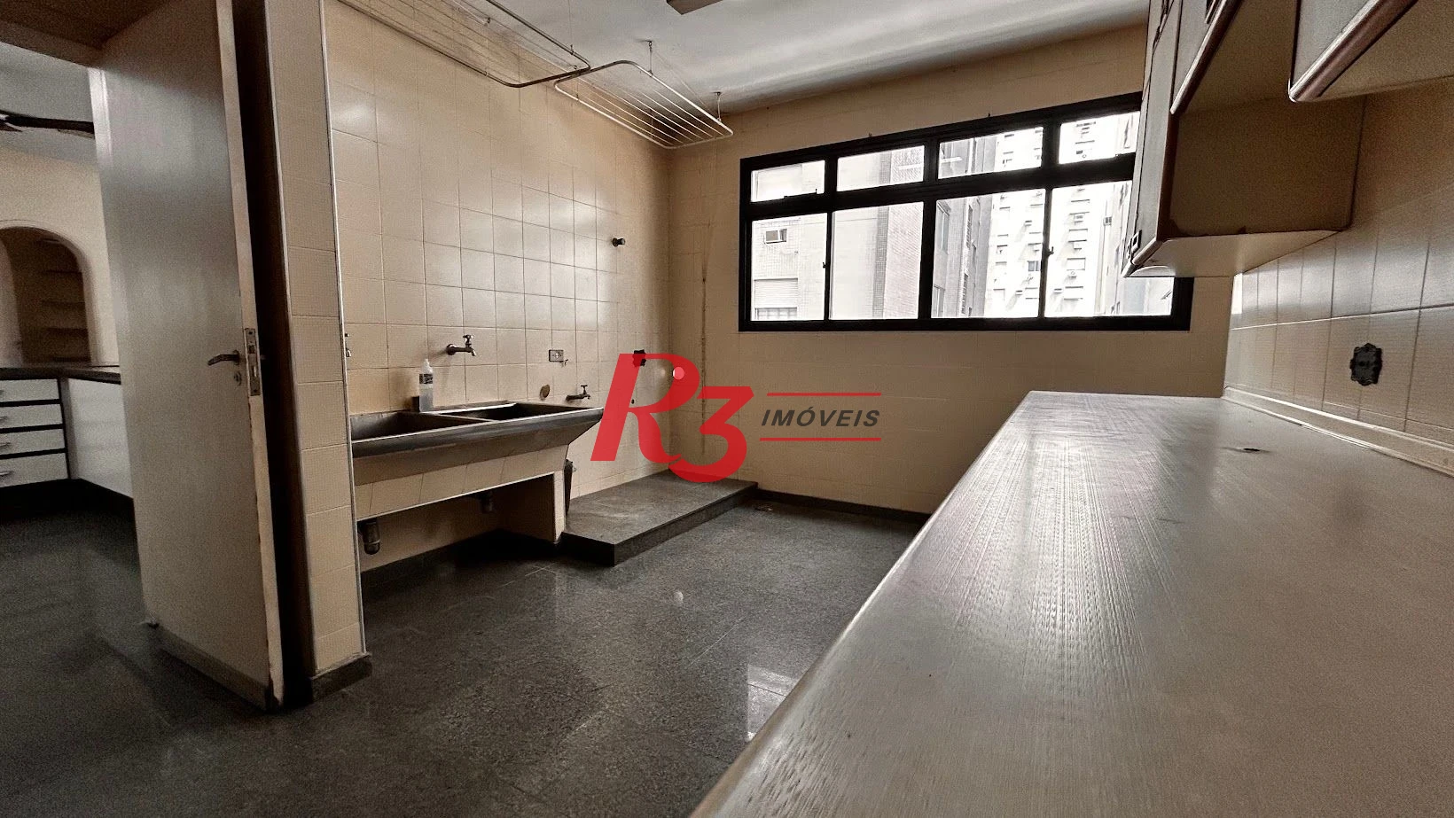 Apartamento com 4 dormitórios à venda, 445 m² por R$ 4.700.000,00 - Boqueirão - Santos/SP