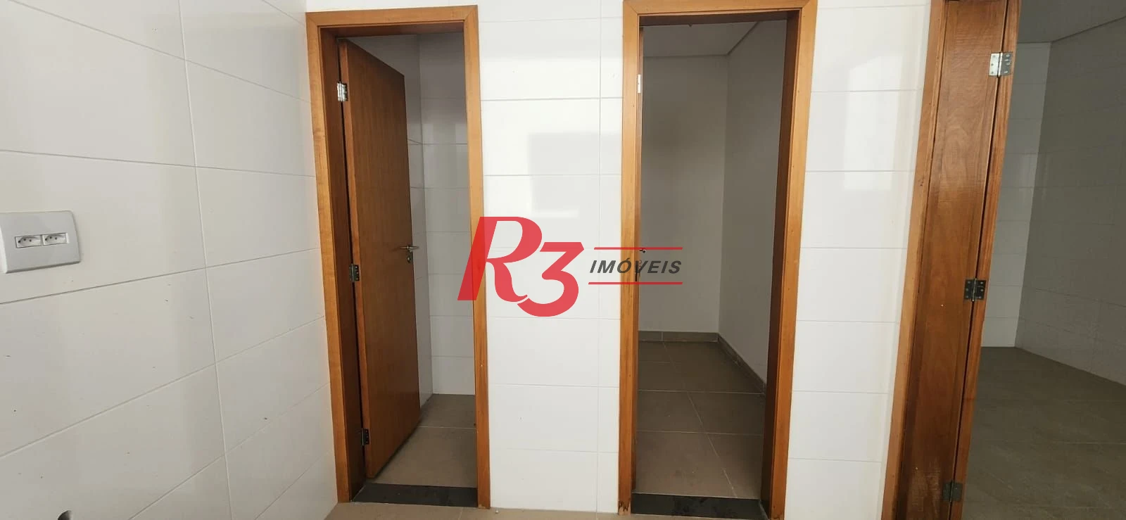 Casa com 4 dormitórios à venda, 230 m² por R$ 1.800.000,00 - Aparecida - Santos/SP