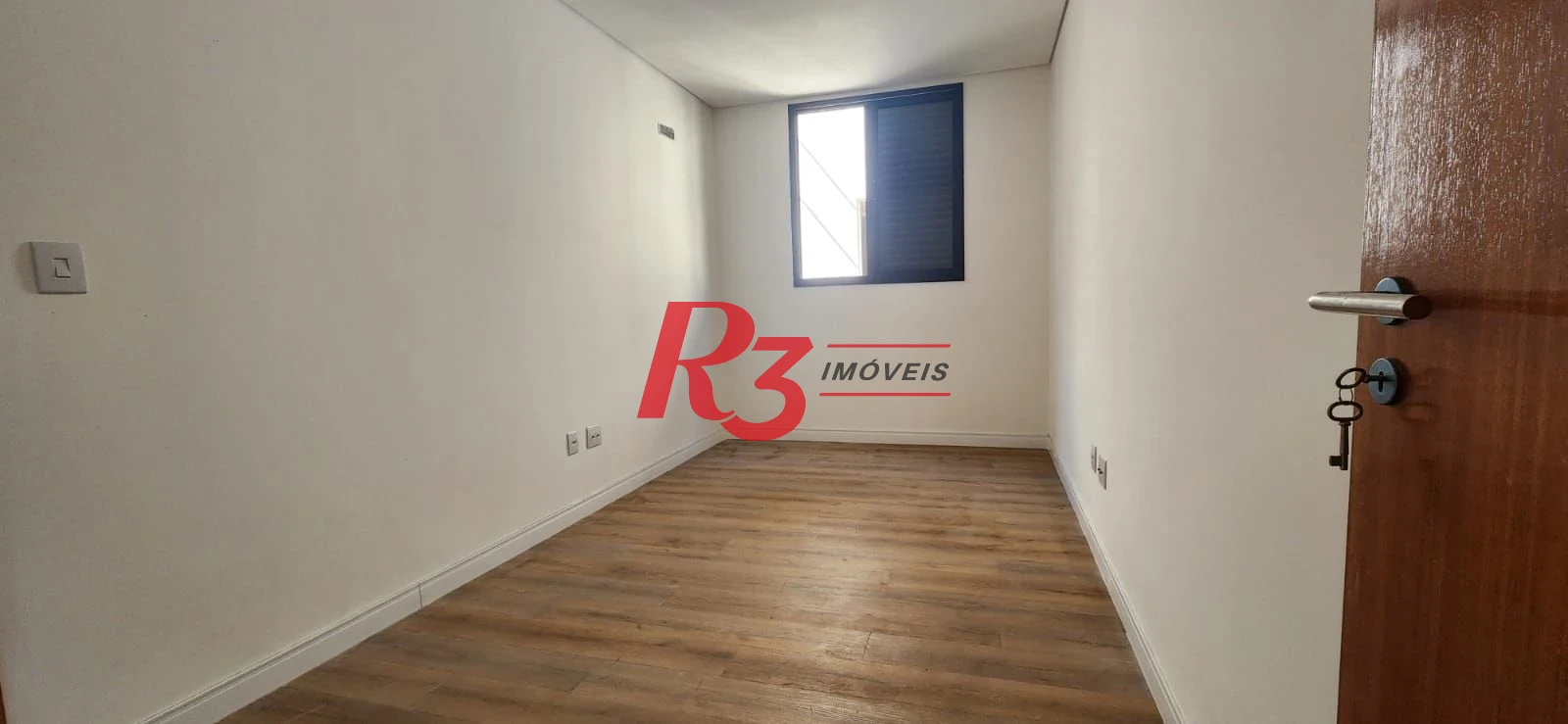 Casa com 4 dormitórios à venda, 230 m² por R$ 1.800.000,00 - Aparecida - Santos/SP