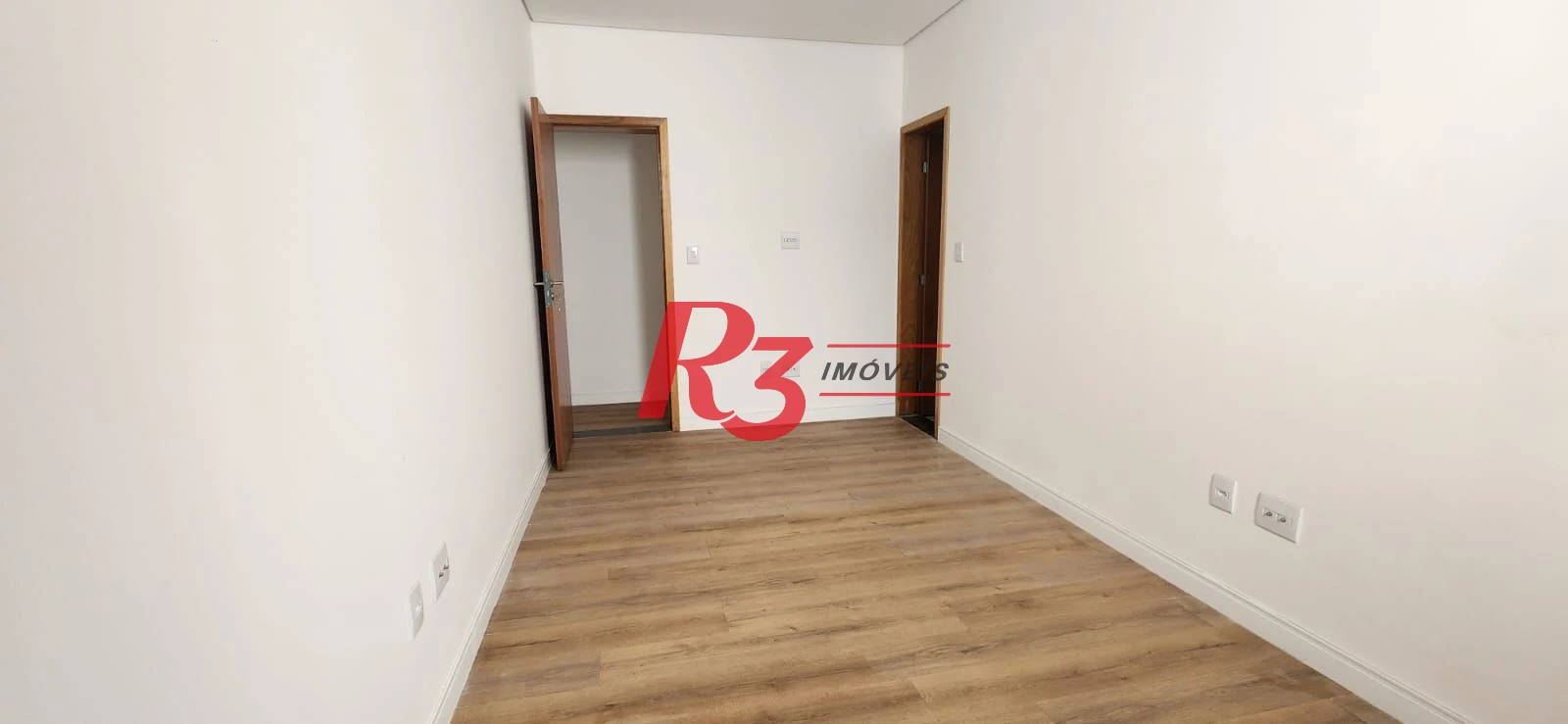 Casa com 4 dormitórios à venda, 230 m² por R$ 1.800.000,00 - Aparecida - Santos/SP