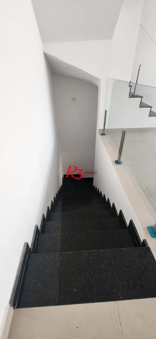 Casa com 4 dormitórios à venda, 230 m² por R$ 1.800.000,00 - Aparecida - Santos/SP