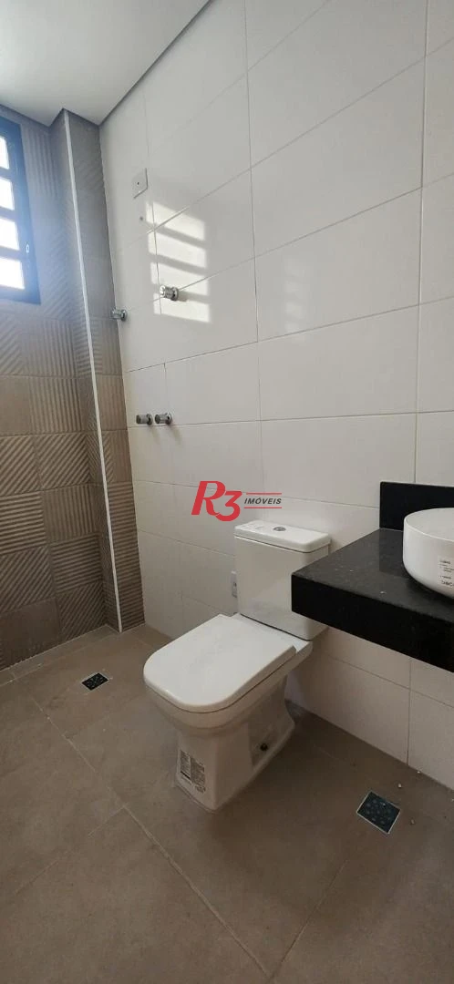 Casa com 4 dormitórios à venda, 230 m² por R$ 1.800.000,00 - Aparecida - Santos/SP