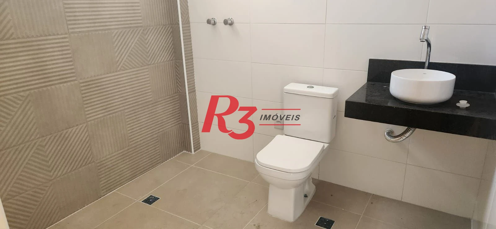 Casa com 4 dormitórios à venda, 230 m² por R$ 1.800.000,00 - Aparecida - Santos/SP