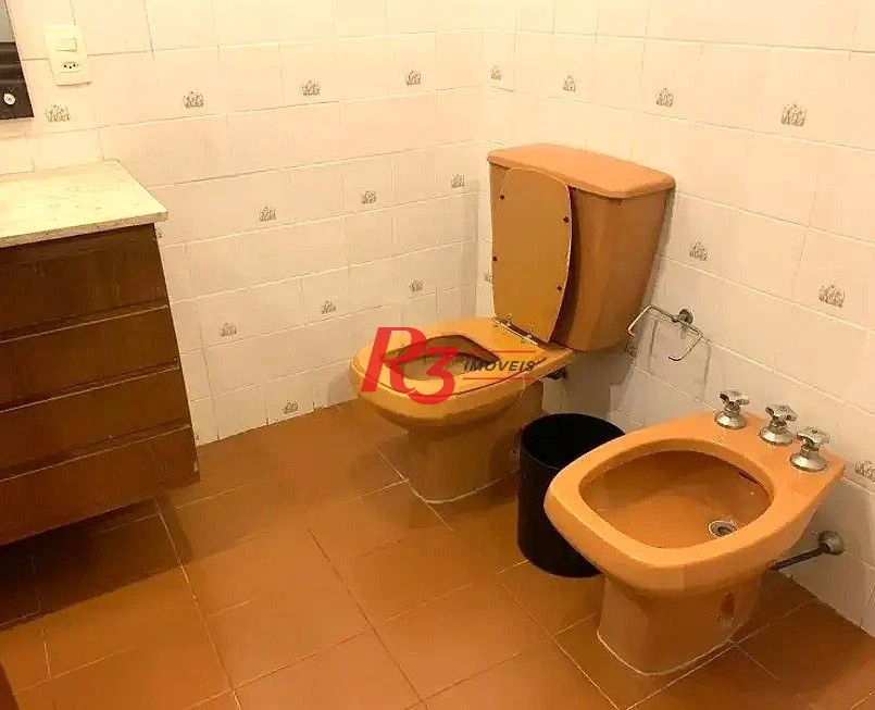 Apartamento com 3 dormitórios à venda, 242 m² por R$ 1.600.000,00 - Boqueirão - Santos/SP