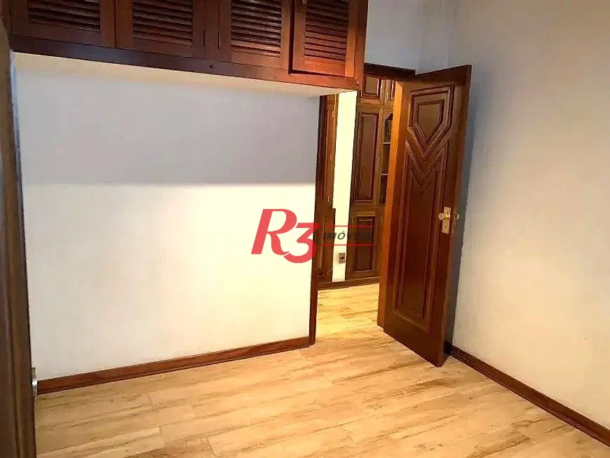 Apartamento com 3 dormitórios à venda, 242 m² por R$ 1.600.000,00 - Boqueirão - Santos/SP
