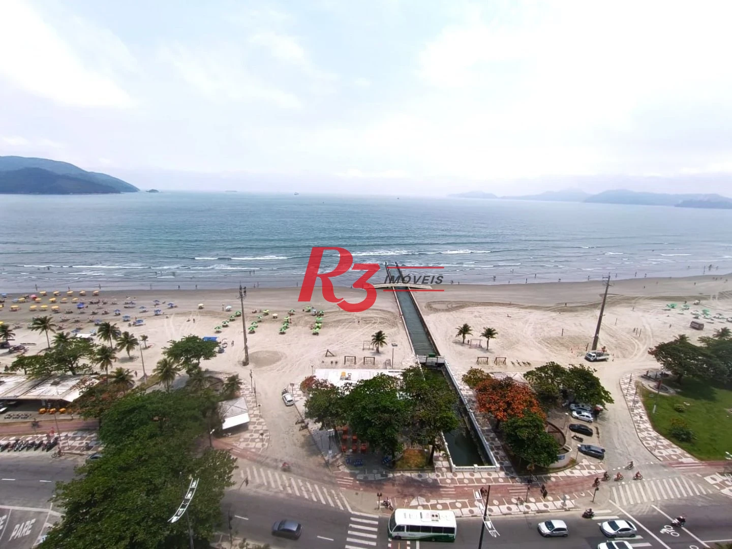 Apartamento com 2 dormitórios à venda, 133 m² por R$ 1.050.000,00 - Embaré - Santos/SP