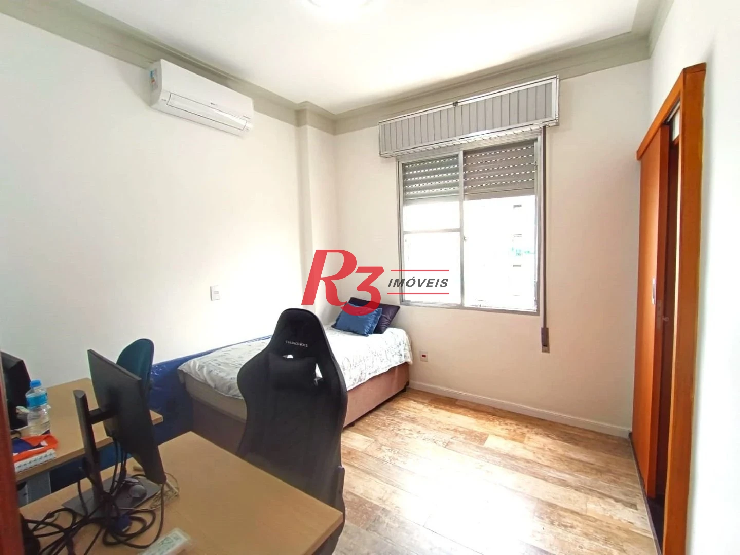 Apartamento com 2 dormitórios à venda, 133 m² por R$ 1.050.000,00 - Embaré - Santos/SP