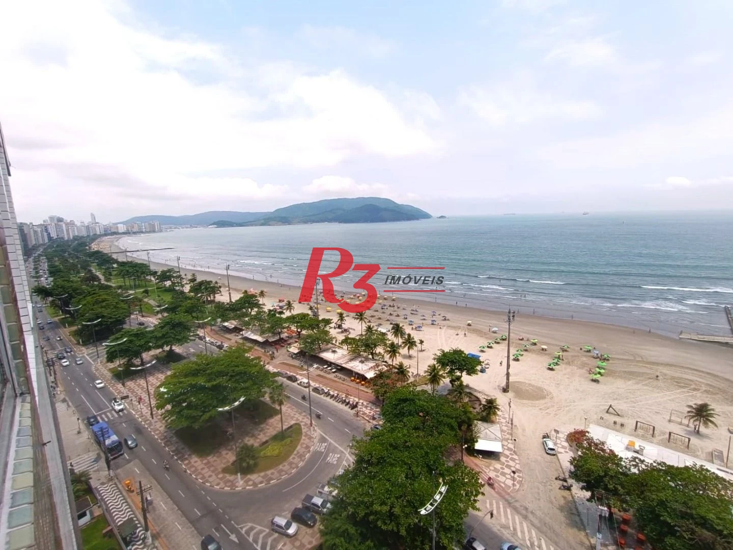 Apartamento com 2 dormitórios à venda, 133 m² por R$ 1.050.000,00 - Embaré - Santos/SP