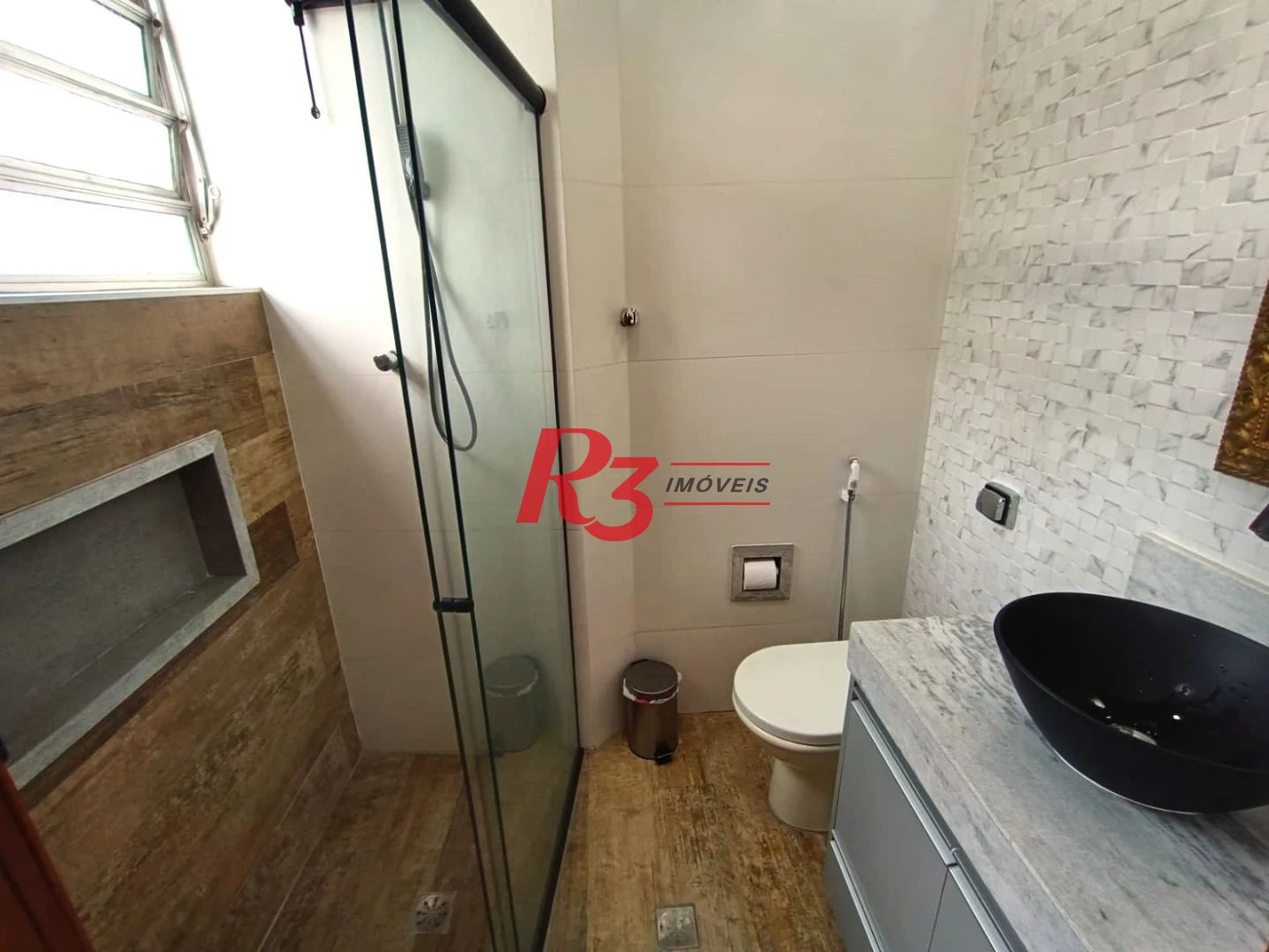 Apartamento com 2 dormitórios à venda, 133 m² por R$ 1.050.000,00 - Embaré - Santos/SP