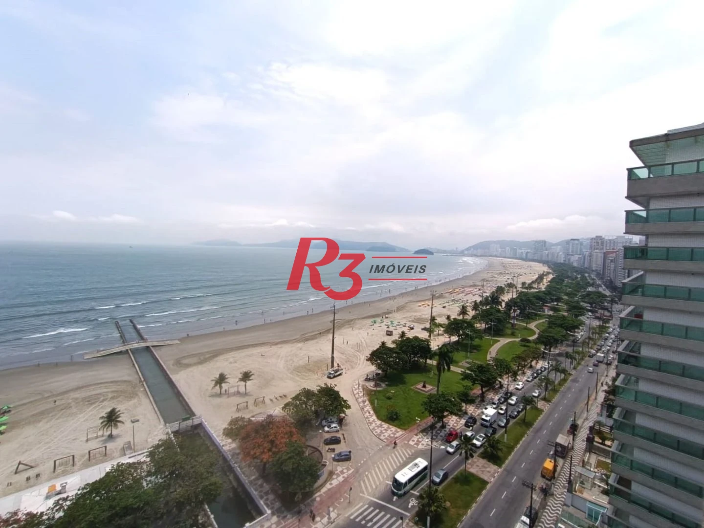 Apartamento com 2 dormitórios à venda, 133 m² por R$ 1.050.000,00 - Embaré - Santos/SP