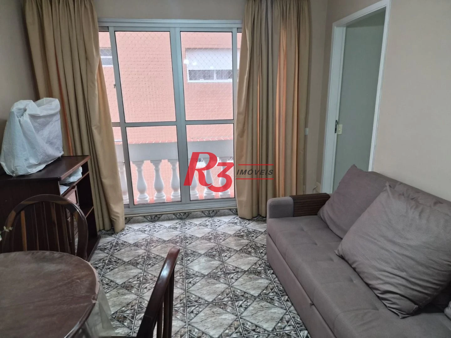 Apartamento com 2 dormitórios à venda, 70 m² por R$ 400.000,00 - Itararé - São Vicente/SP