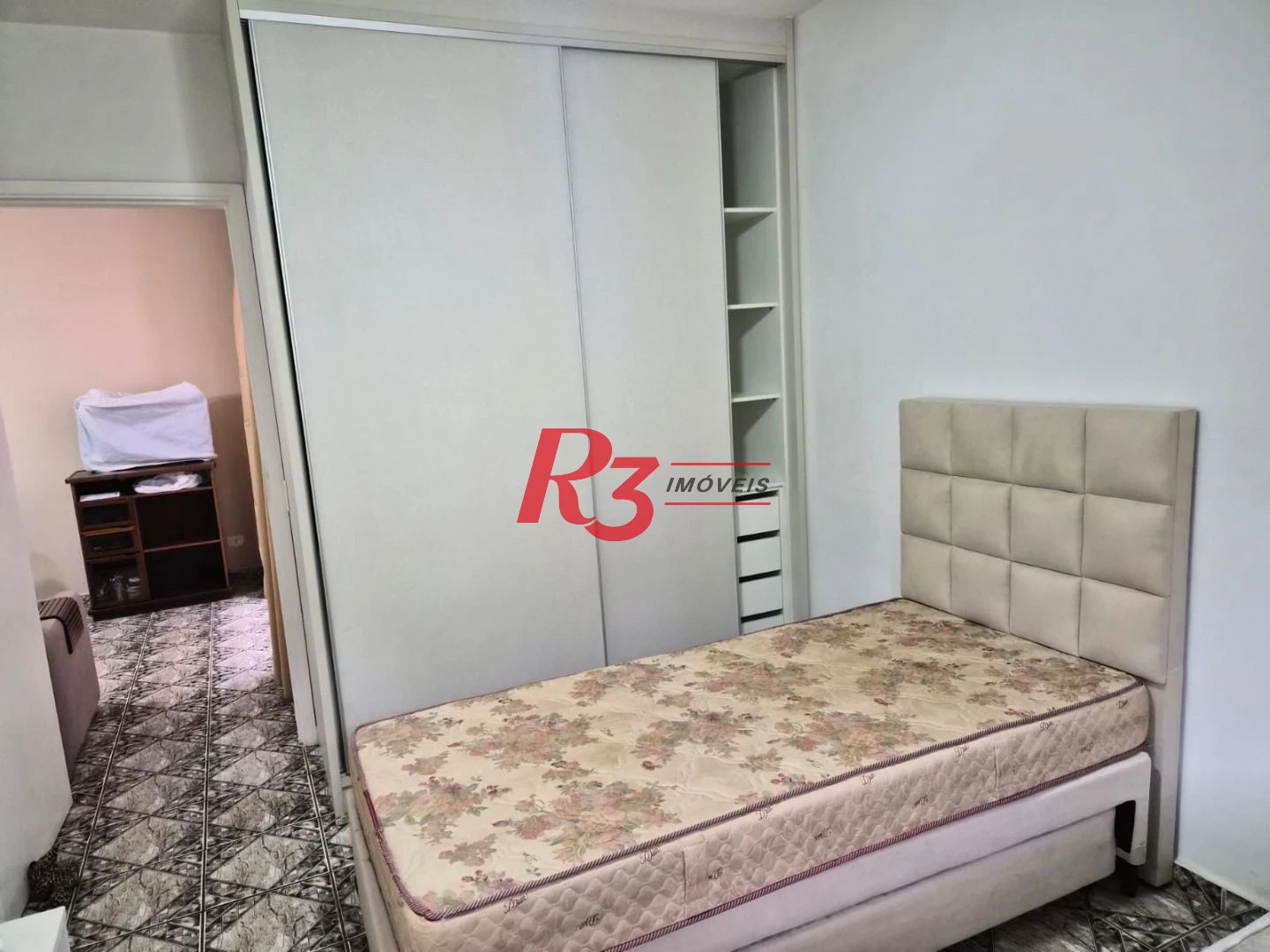 Apartamento com 2 dormitórios à venda, 70 m² por R$ 400.000,00 - Itararé - São Vicente/SP