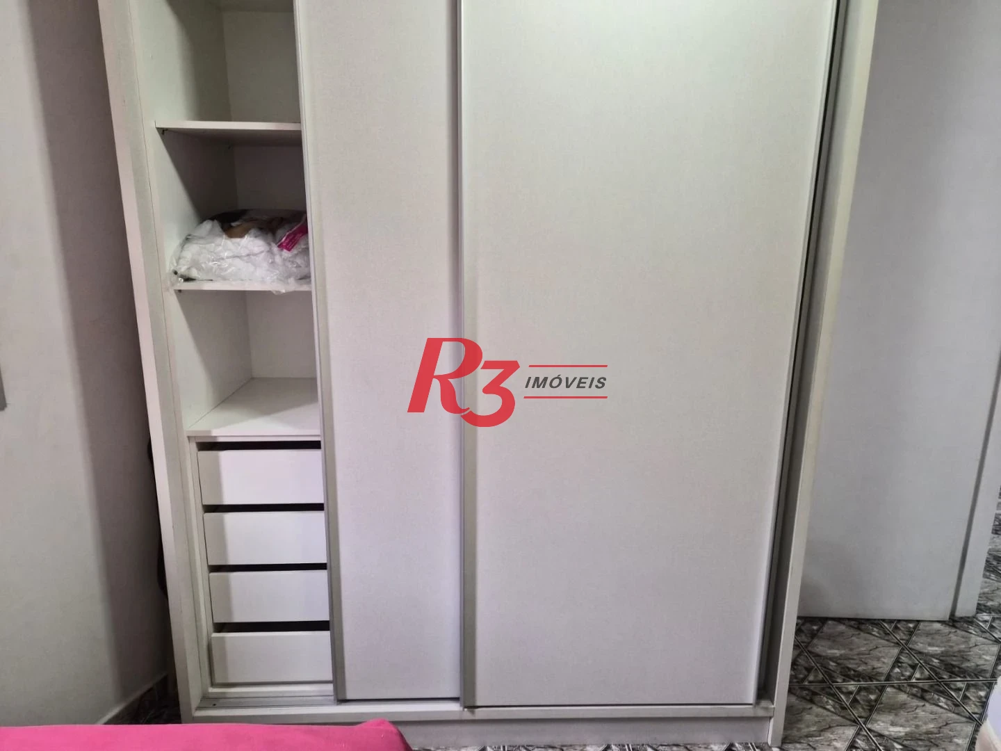 Apartamento com 2 dormitórios à venda, 70 m² por R$ 400.000,00 - Itararé - São Vicente/SP