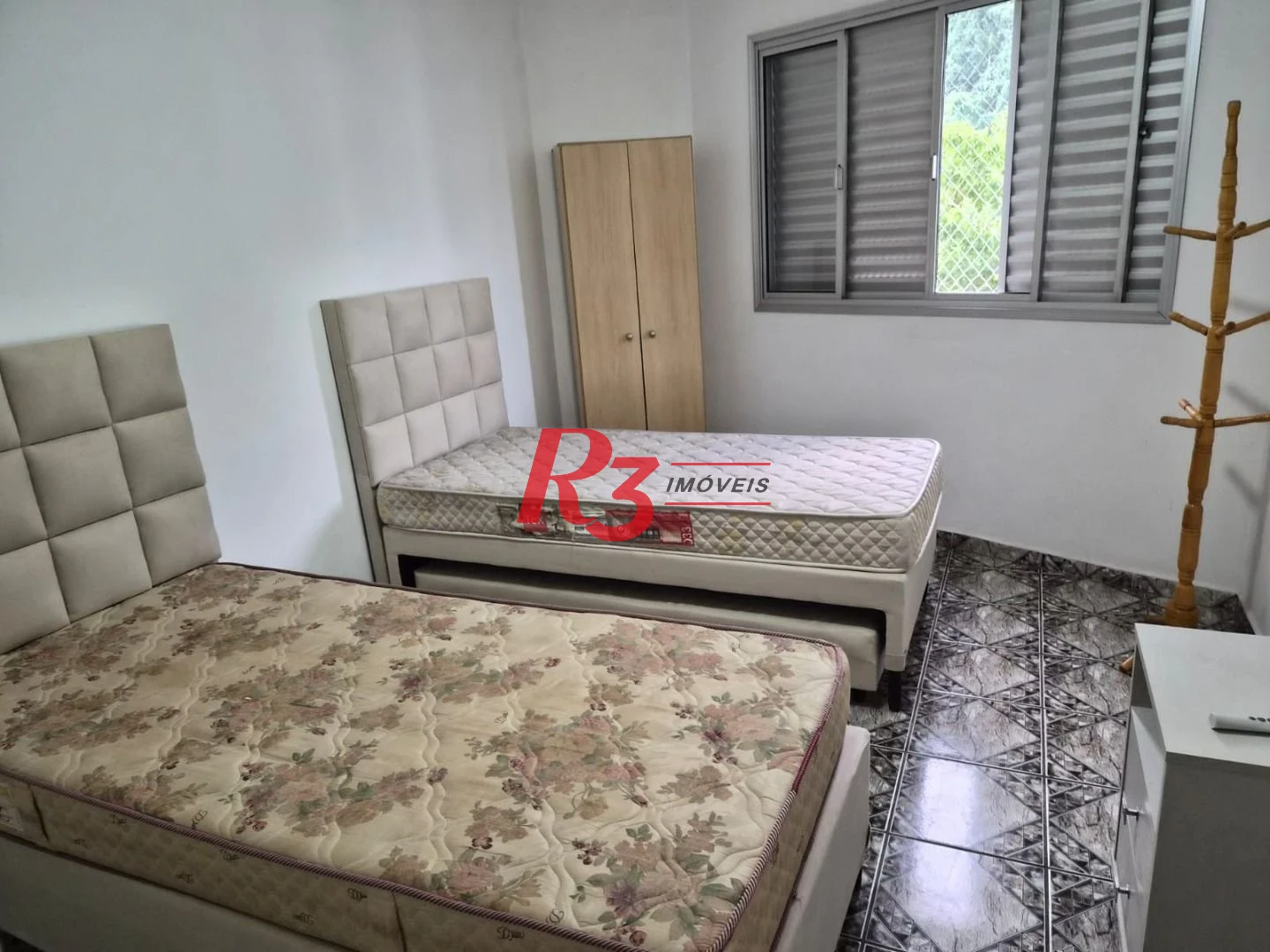 Apartamento com 2 dormitórios à venda, 70 m² por R$ 400.000,00 - Itararé - São Vicente/SP