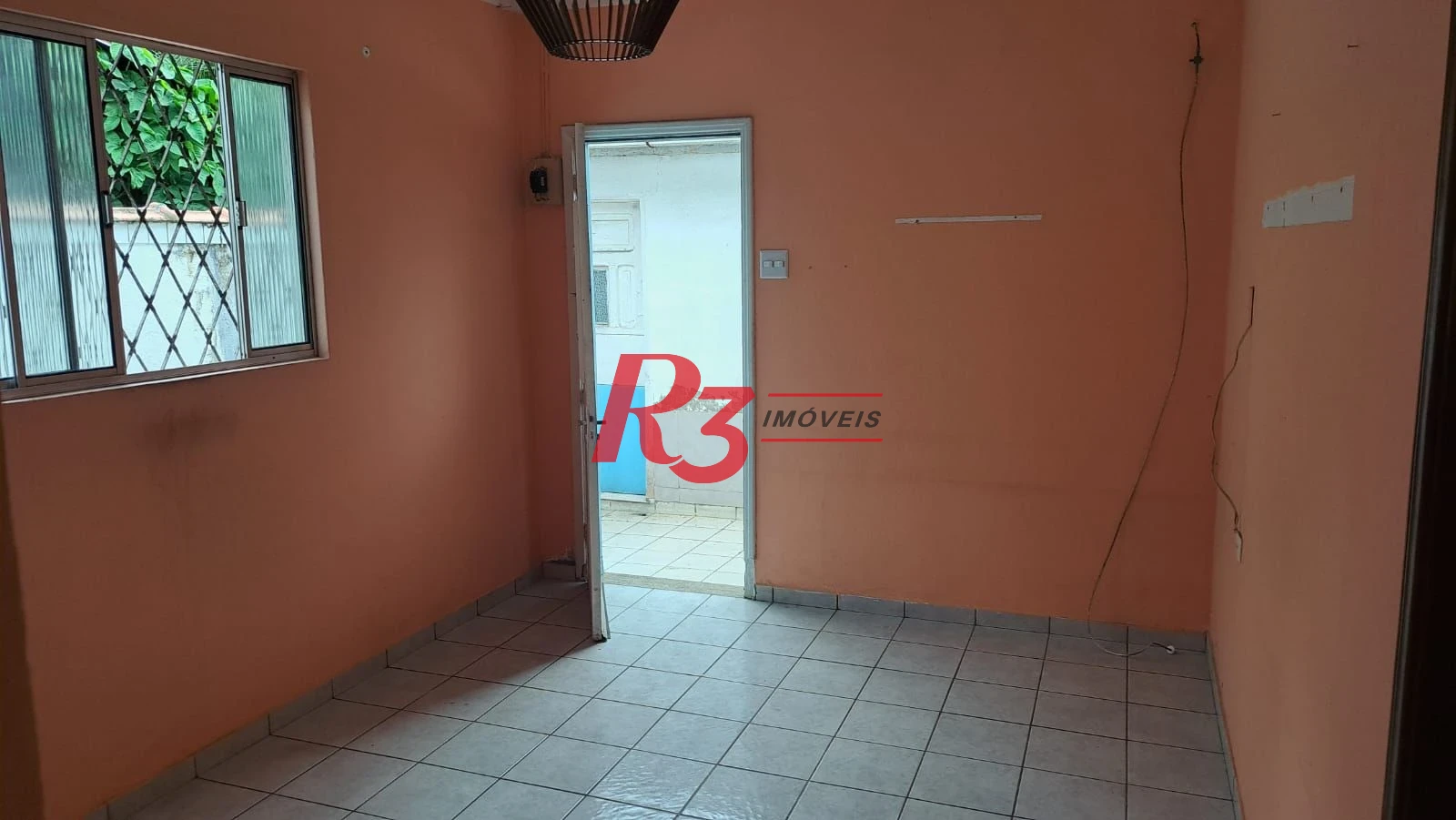 Casa com 3 dormitórios à venda, 155 m² por R$ 950.000,00 - Estuário - Santos/SP