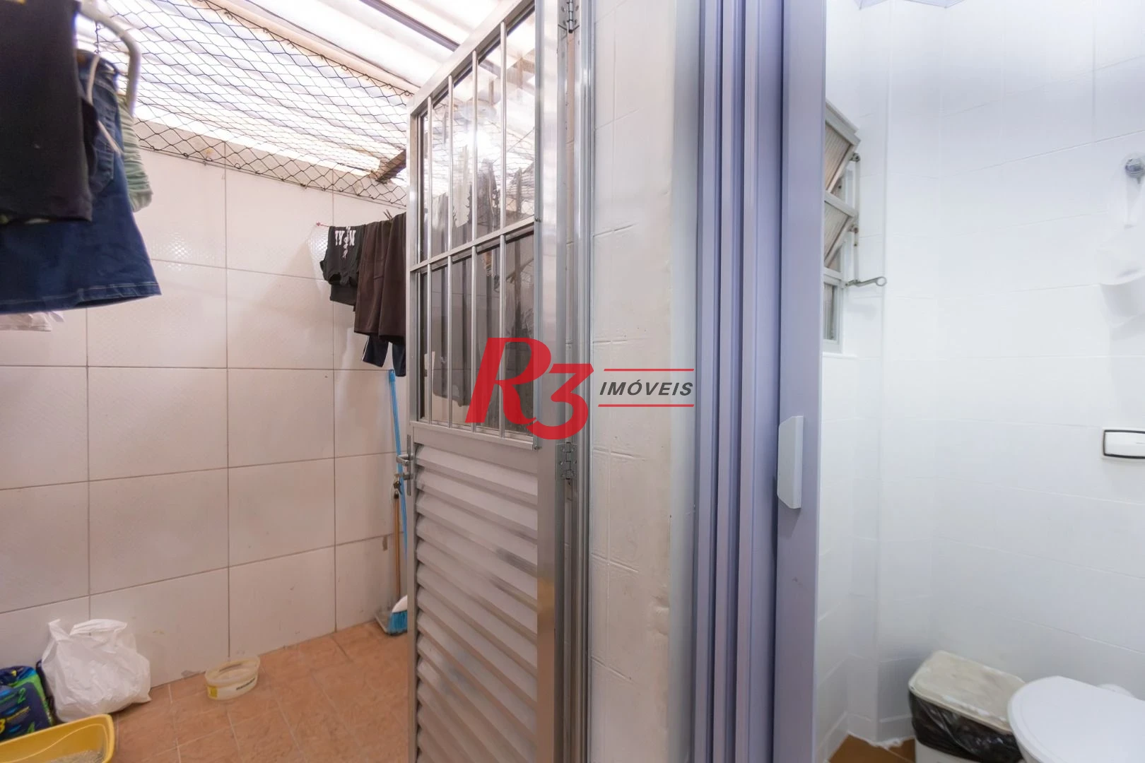 Sobrado à venda, 70 m² por R$ 380.000,00 - Macuco - Santos/SP