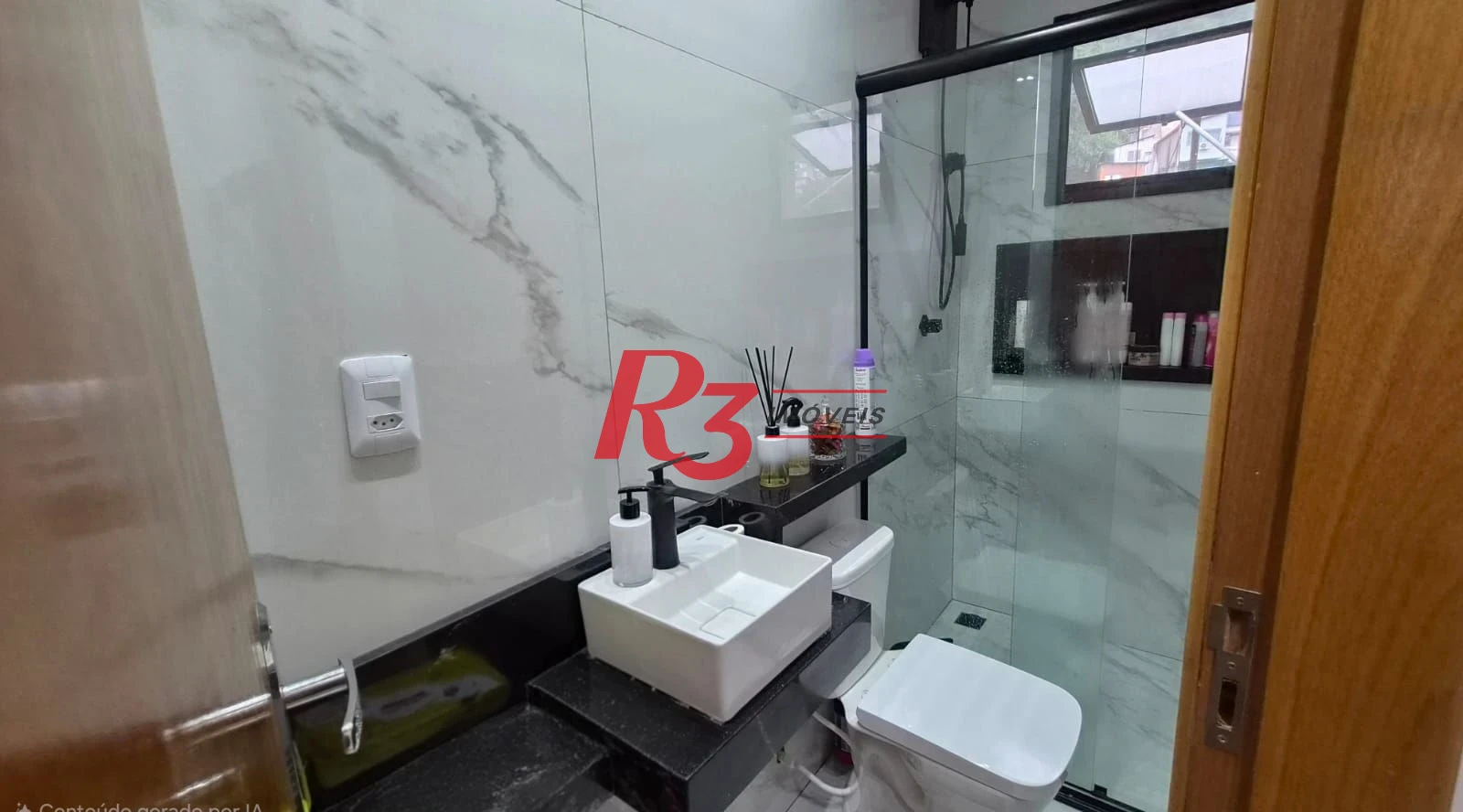 Village com 2 dormitórios para alugar, 80 m² por R$ 4.000,00/mês - Marapé - Santos/SP