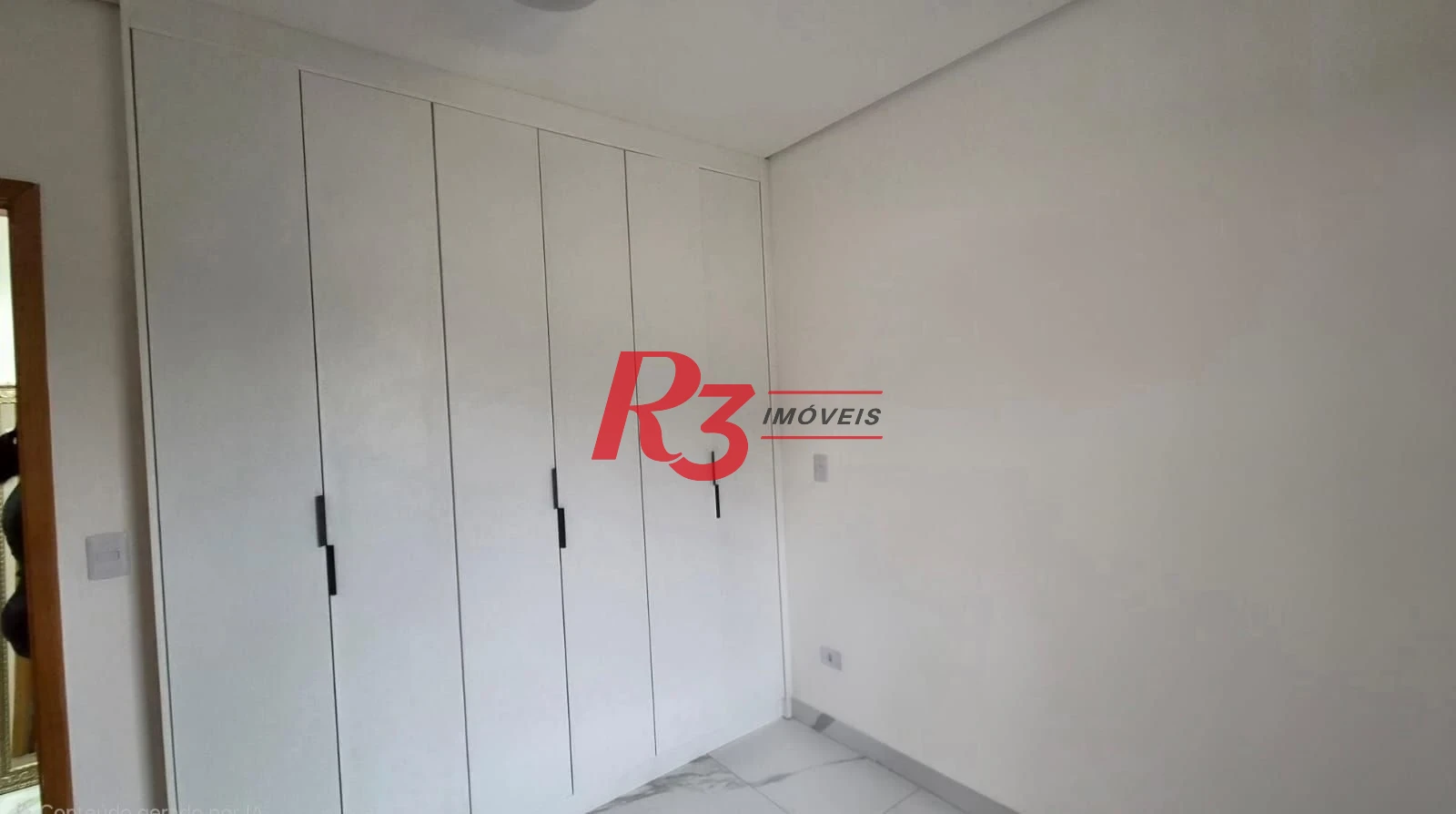 Village com 2 dormitórios para alugar, 80 m² por R$ 4.000,00/mês - Marapé - Santos/SP