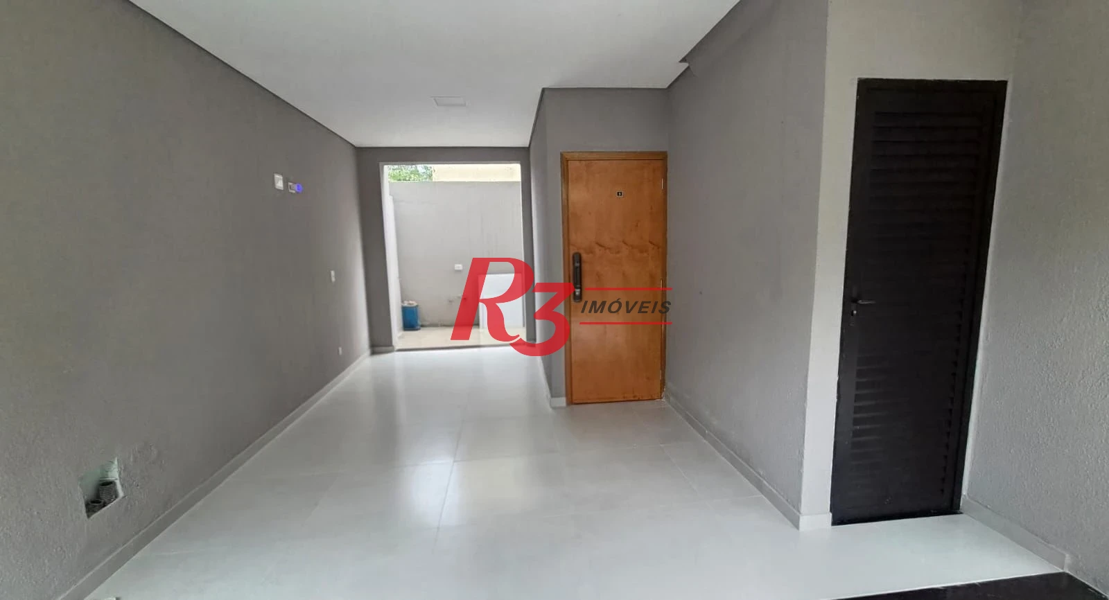 Village com 2 dormitórios para alugar, 80 m² por R$ 4.000,00/mês - Marapé - Santos/SP