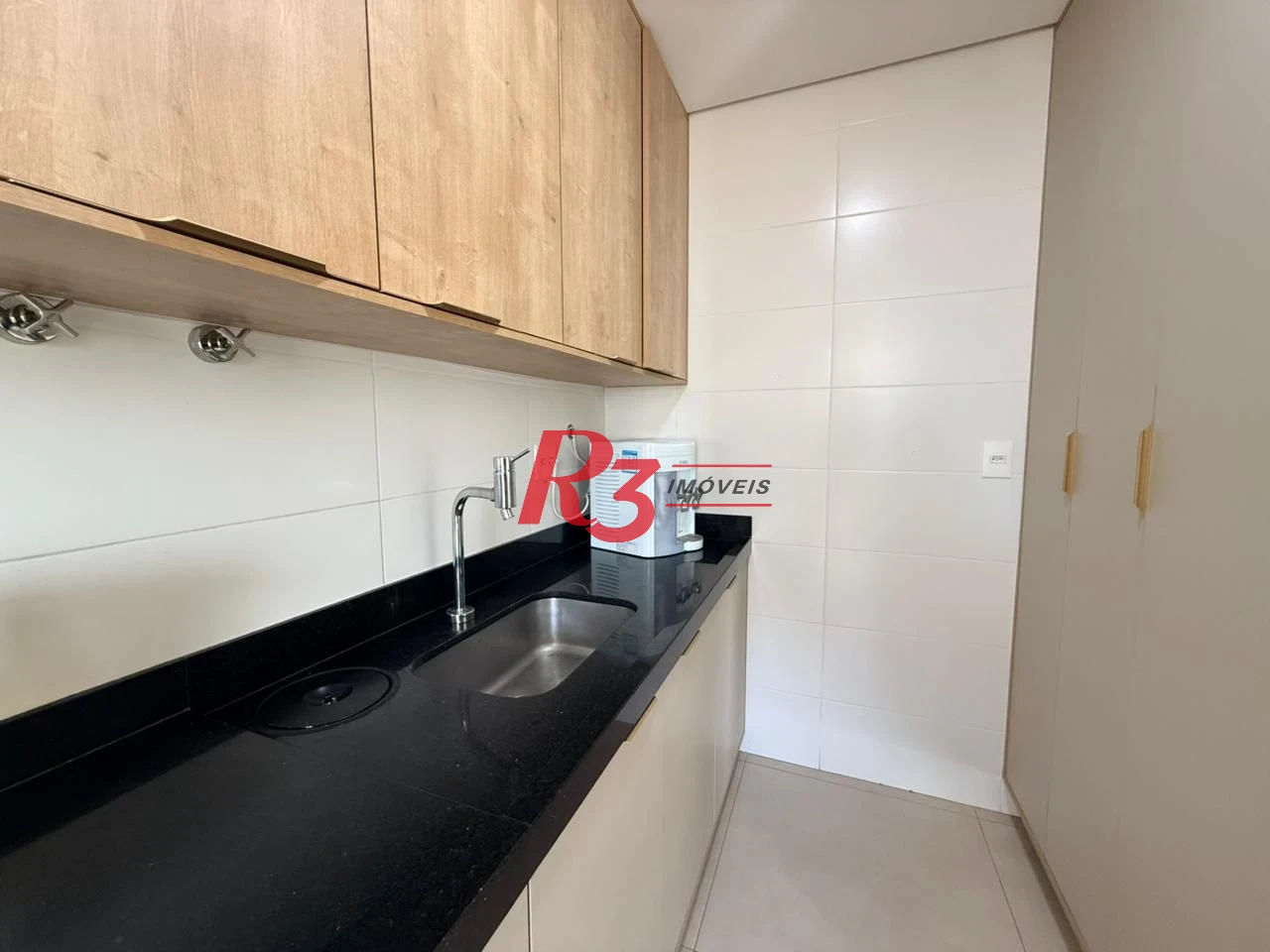 Apartamento com 2 dormitórios à venda, 86 m² por R$ 1.350.000,00 - Ponta da Praia - Santos/SP